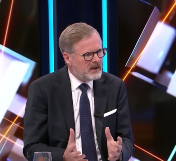 Fialovy bláboly v Partii: Bitcoin, Stanjura a Kalousek