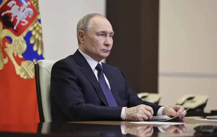 Putinovo příměří na Ukrajině 2025: Moskva vyhlásila klid zbraní, Kyjev to odmítl