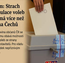 Muž vhazuje hlasovací lístek do volební urny, vedle text o obavách z manipulace voleb vládou
