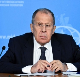 Sergej Lavrov představuje mírový plán Ruska pro Ukrajinu na tiskové konferenci v Moskvě (Ilustrační foto)
