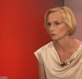 Kateřina Konečná ostře kritizuje prezidenta na TN Live – printscreen z rozhovoru