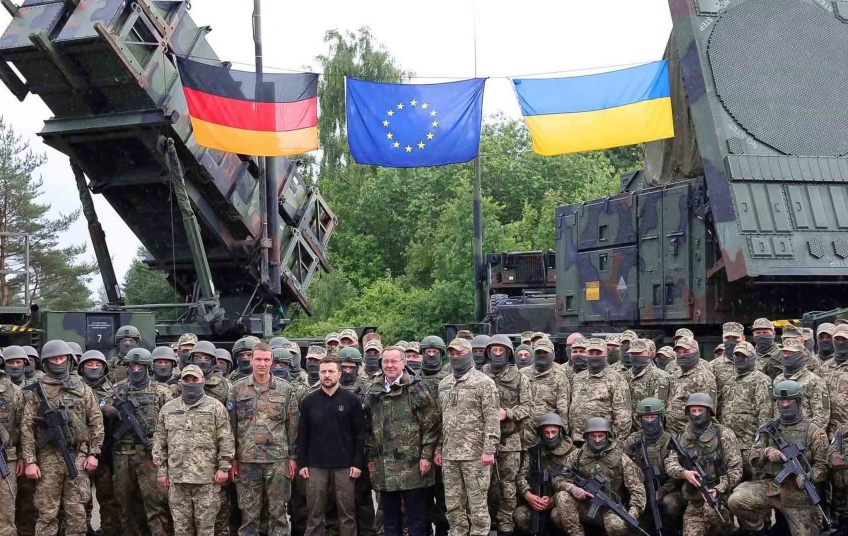 Ukrajina obchází americké zbrojní embargo. Pomůže jí Evropa?