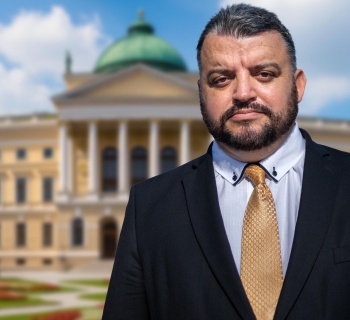 Eduard Chmelár: Český parlament bez levice je krok zpět pro demokracii