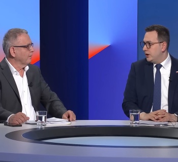 Zahraniční politika Česka: Lipavský pod palbou kritiky