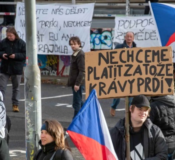 Zemědělci proti vládě: Výzva k proměně zemědělské politiky