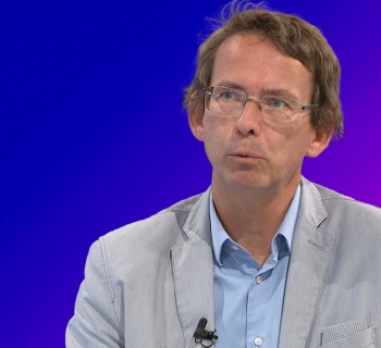Profesor Petr Drulák na XTV: O Ukrajině, Západu, přepisování dějin a symbolice 9. května