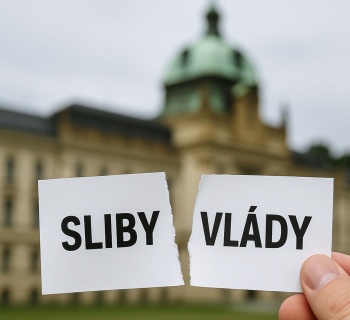Nesplněné sliby Petra Fialy: tvrdé zrcadlo, které premiér nevydýchal