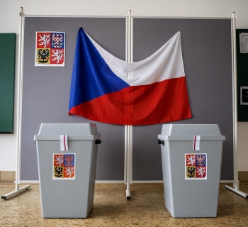 Volt podal žaloby na SPD a Stačilo! kvůli skrytým koalicím