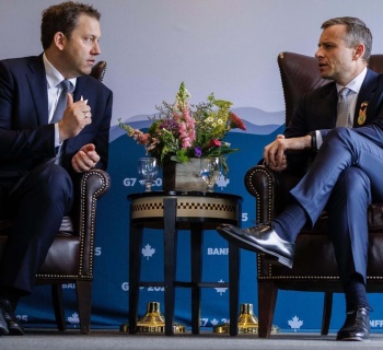 Financování ukrajinské armády Evropskou unií: Ukrajina žádá přímou podporu od roku 2026