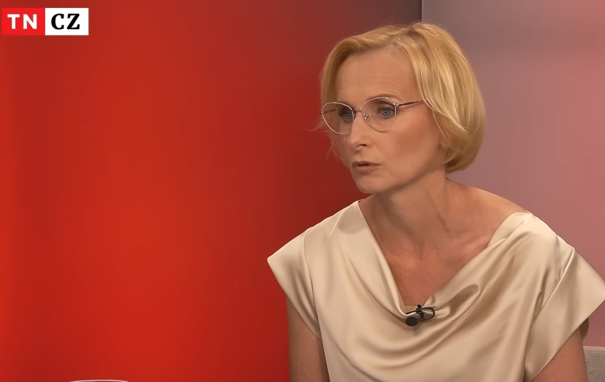 Kateřina Konečná ostře kritizuje prezidenta na TN Live – printscreen z rozhovoru