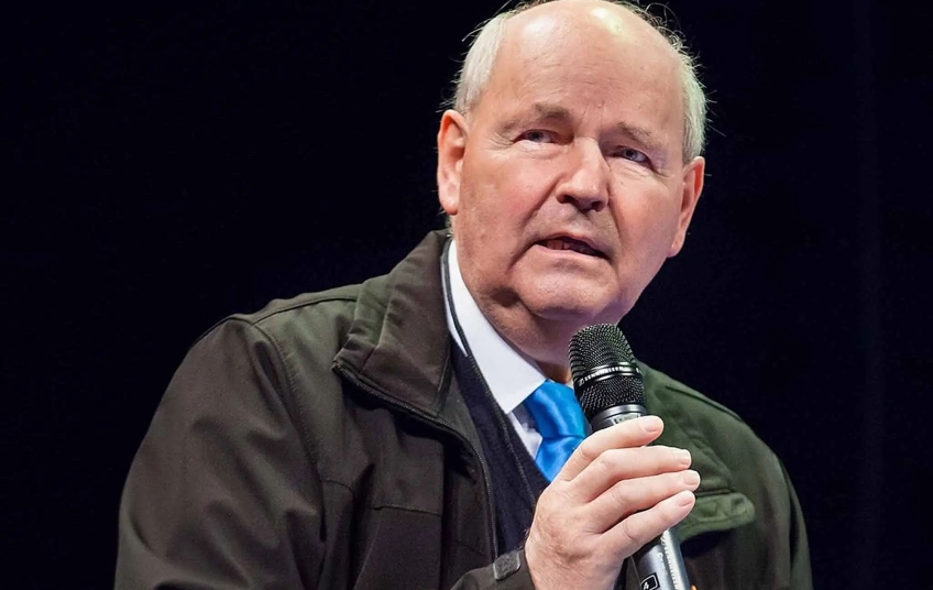 Prof. Peter Staněk, budoucnost bez servítků – ilustrační