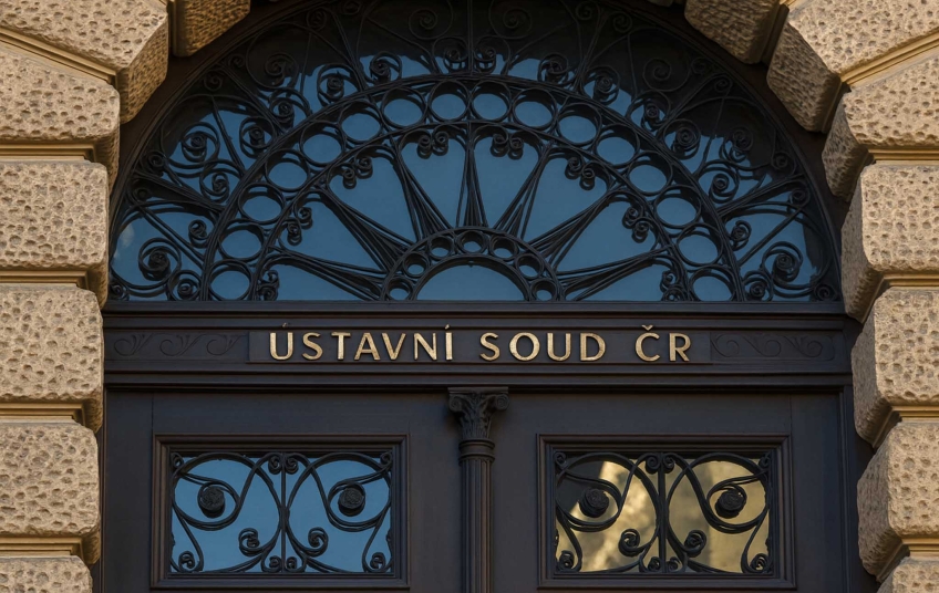 Rozhodnutí Ústavního soudu o koalicích – vstup do budovy ÚS ČR