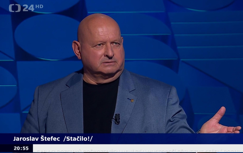 Jaroslav Štefec během předvolební debaty v České televizi o NATO a válce na Ukrajině